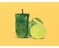 Фруктовая реклама - фрукты в виде упаковок с соком