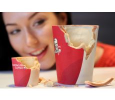 В британских KFC начали подавать кофе в съедобных стаканах