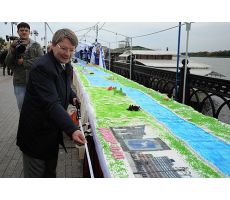 Самый большой торт испекли в Астрахани