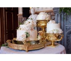 Торт для свадьбы принца Гарри и Меган Маркл. Источник фото twitter.com/KensingtonRoyal