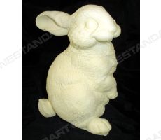 Белый толстый кролик из шоколада