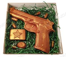 Шоколадный пистолет и патроны
