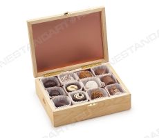 Подарочные конфеты в деревянной коробочке