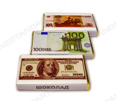 Плитки шоколада в обертках с банкнотами