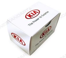 Конфеты в коробочке с логотипом KIA